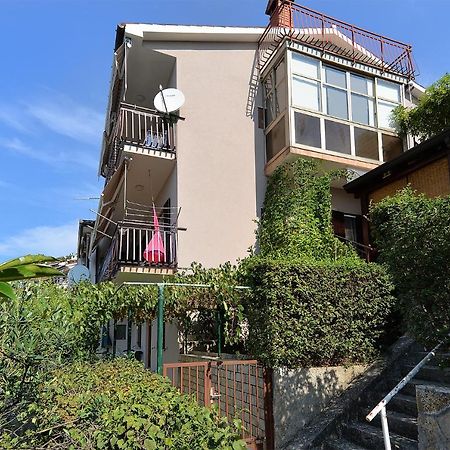 Apartment Near The Sea 650 Rabac Buitenkant foto