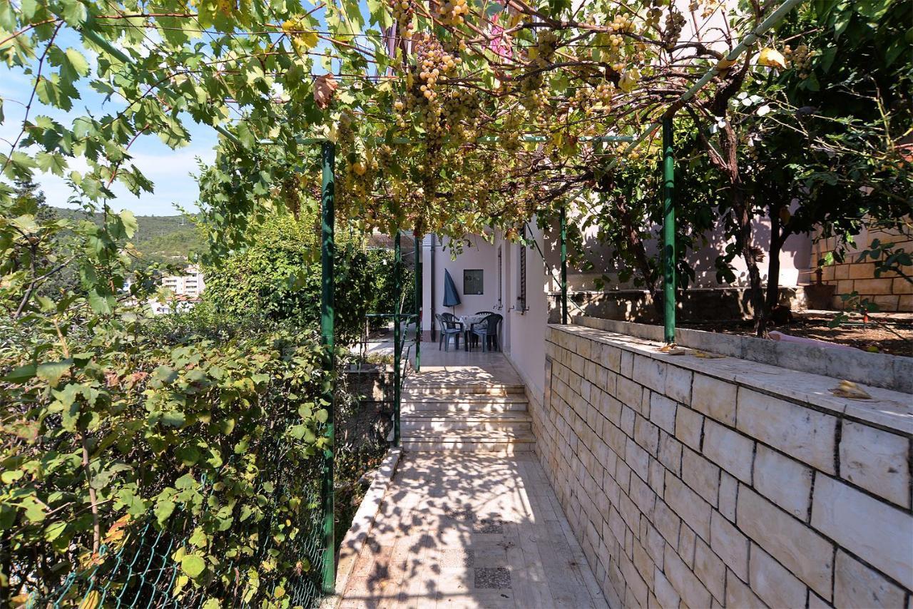 Apartment Near The Sea 650 Rabac Buitenkant foto