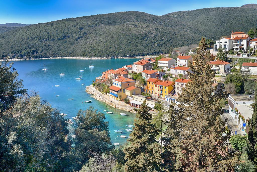 Apartment Near The Sea 650 Rabac Buitenkant foto